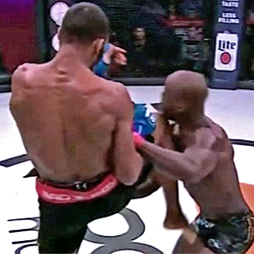 Nallo Vs. Banks Bellator 207